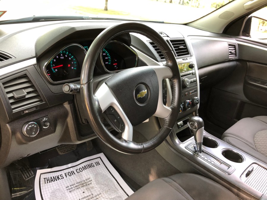2012 Chevrolet Traverse AWD 4dr LT w/1LT, available for sale in Lyndhurst, New Jersey | Cars With Deals. Lyndhurst, New Jersey 2012 Chevrolet Traverse AWD 4dr LT w/1LT, available for sale in Lyndhurst, New Jersey | Cars With Deals. Lyndhurst, New Jersey