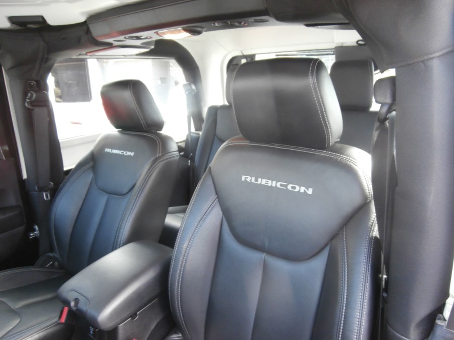 2015 Jeep Wrangler 4WD 2dr Rubicon, available for sale in Waterbury, Connecticut | Jim Juliani Motors. Waterbury, Connecticut 2015 Jeep Wrangler 4WD 2dr Rubicon, available for sale in Waterbury, Connecticut | Jim Juliani Motors. Waterbury, Connecticut