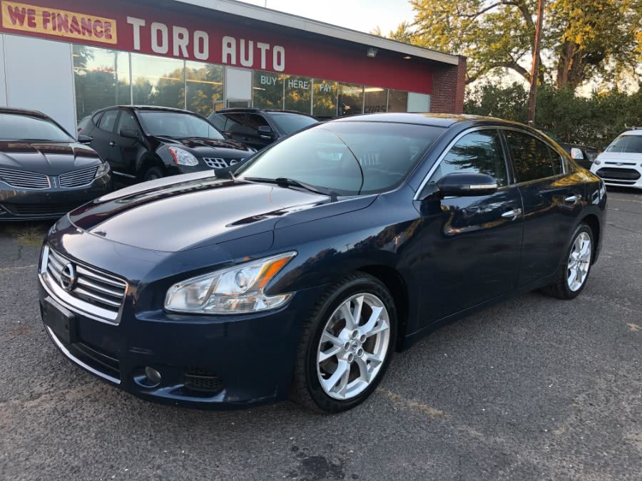 2012 Nissan Maxima SV Sun Roof, available for sale in East Windsor, Connecticut | Toro Auto. East Windsor, Connecticut