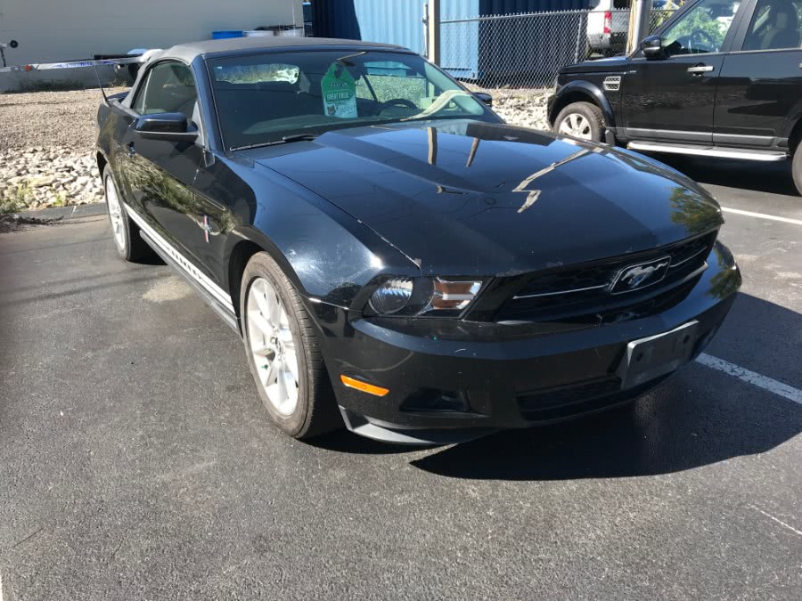 2010 Ford Mustang 2dr Conv V6, available for sale in Warwick, Rhode Island | Premier Automotive Sales. Warwick, Rhode Island