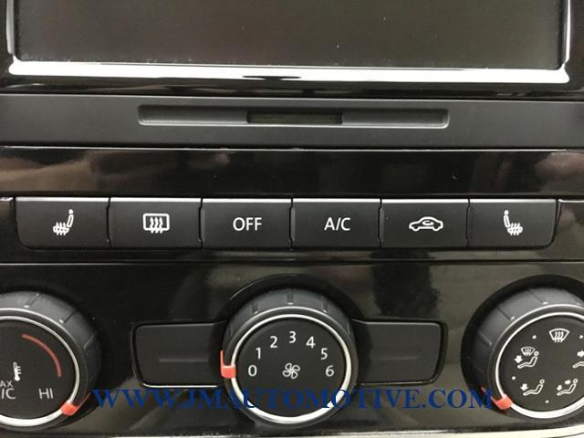 2013 Volkswagen Passat 4dr Sdn 2.0L DSG TDI SE w/Sunroof, available for sale in Naugatuck, Connecticut | J&M Automotive Sls&Svc LLC. Naugatuck, Connecticut 2013 Volkswagen Passat 4dr Sdn 2.0L DSG TDI SE w/Sunroof, available for sale in Naugatuck, Connecticut | J&M Automotive Sls&Svc LLC. Naugatuck, Connecticut