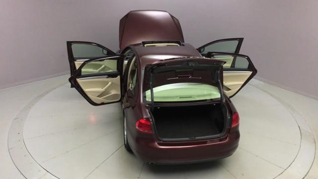 2013 Volkswagen Passat 4dr Sdn 2.0L DSG TDI SE w/Sunroof, available for sale in Naugatuck, Connecticut | J&M Automotive Sls&Svc LLC. Naugatuck, Connecticut 2013 Volkswagen Passat 4dr Sdn 2.0L DSG TDI SE w/Sunroof, available for sale in Naugatuck, Connecticut | J&M Automotive Sls&Svc LLC. Naugatuck, Connecticut