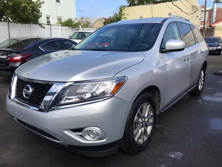 2016 Nissan Pathfinder 2WD 4dr SV, available for sale in Jamaica, New York | Sunrise Autoland. Jamaica, New York