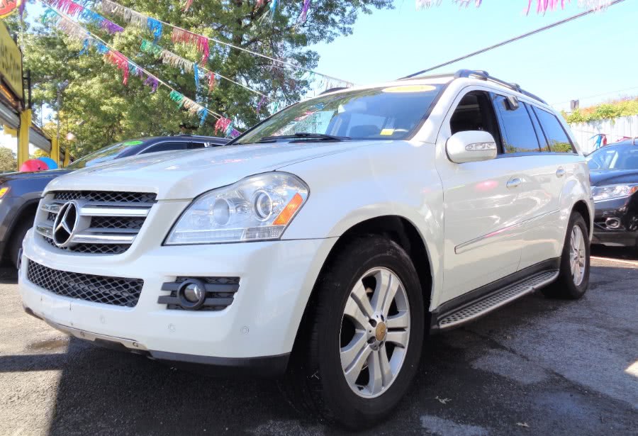 2008 Mercedes-Benz GL-Class 4MATIC 4dr 4.6L, available for sale in Rosedale, New York | Sunrise Auto Sales. Rosedale, New York