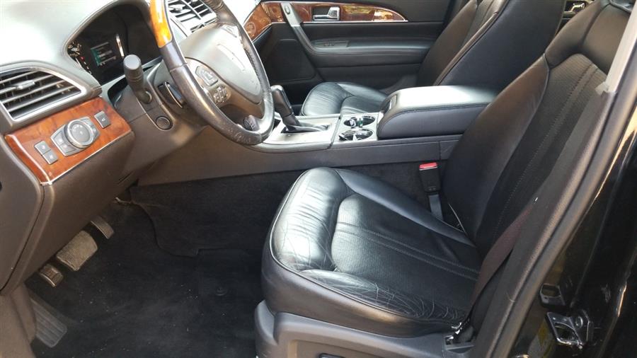 2013 Lincoln MKX AWD 4dr, available for sale in Manchester, Connecticut | Best Auto Sales LLC. Manchester, Connecticut 2013 Lincoln MKX AWD 4dr, available for sale in Manchester, Connecticut | Best Auto Sales LLC. Manchester, Connecticut