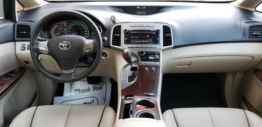 2011 Toyota Venza 4dr Wgn V6 AWD, available for sale in Waterbury, Connecticut | National Auto Brokers, Inc.. Waterbury, Connecticut 2011 Toyota Venza 4dr Wgn V6 AWD, available for sale in Waterbury, Connecticut | National Auto Brokers, Inc.. Waterbury, Connecticut