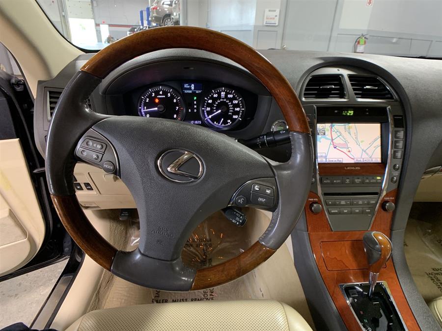 2010 Lexus ES 350 4dr Sdn, available for sale in Stratford, Connecticut | Wiz Leasing Inc. Stratford, Connecticut 2010 Lexus ES 350 4dr Sdn, available for sale in Stratford, Connecticut | Wiz Leasing Inc. Stratford, Connecticut