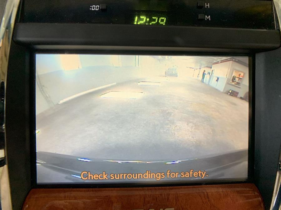 2010 Lexus ES 350 4dr Sdn, available for sale in Stratford, Connecticut | Wiz Leasing Inc. Stratford, Connecticut 2010 Lexus ES 350 4dr Sdn, available for sale in Stratford, Connecticut | Wiz Leasing Inc. Stratford, Connecticut