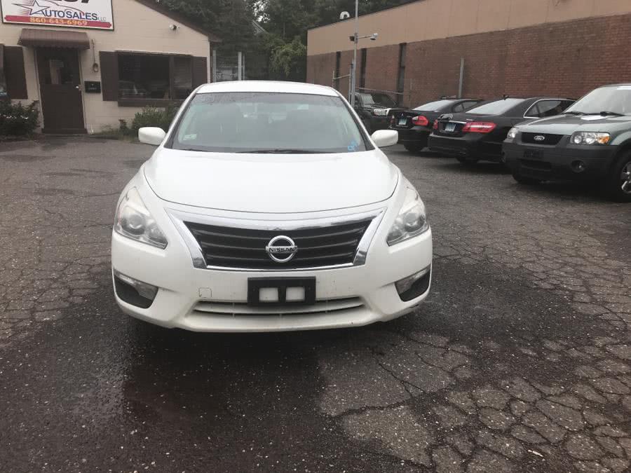 2015 Nissan Altima 4dr Sdn I4 2.5 S, available for sale in Manchester, Connecticut | Best Auto Sales LLC. Manchester, Connecticut