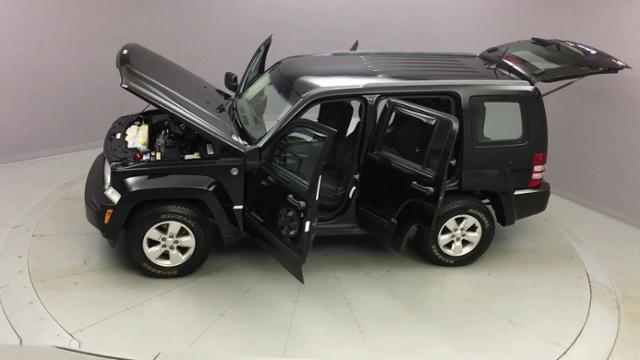 2012 Jeep Liberty 4WD 4dr Sport, available for sale in Naugatuck, Connecticut | J&M Automotive Sls&Svc LLC. Naugatuck, Connecticut 2012 Jeep Liberty 4WD 4dr Sport, available for sale in Naugatuck, Connecticut | J&M Automotive Sls&Svc LLC. Naugatuck, Connecticut
