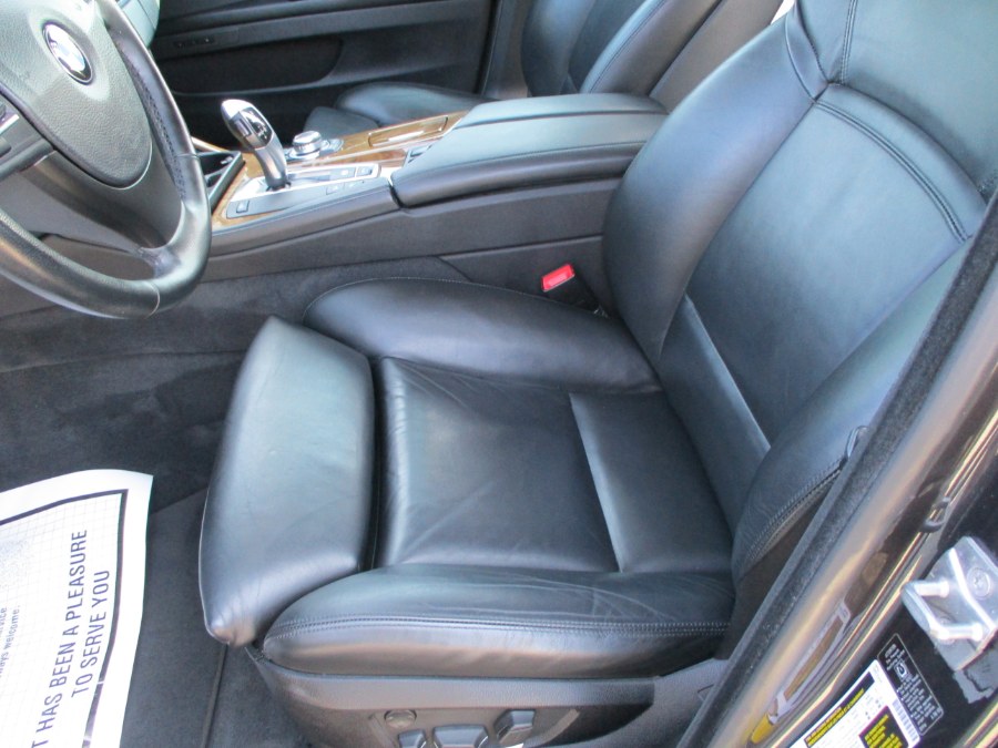2011 BMW 5 Series 4dr Sdn 535i xDrive AWD, available for sale in Massapequa, New York | South Shore Auto Brokers & Sales. Massapequa, New York 2011 BMW 5 Series 4dr Sdn 535i xDrive AWD, available for sale in Massapequa, New York | South Shore Auto Brokers & Sales. Massapequa, New York