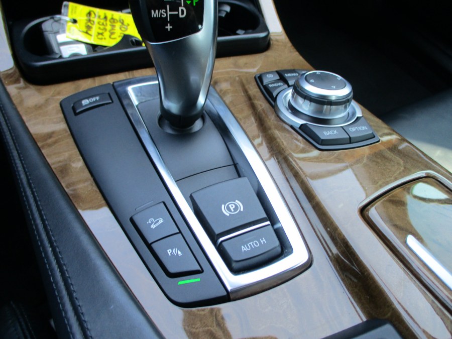 2011 BMW 5 Series 4dr Sdn 535i xDrive AWD, available for sale in Massapequa, New York | South Shore Auto Brokers & Sales. Massapequa, New York 2011 BMW 5 Series 4dr Sdn 535i xDrive AWD, available for sale in Massapequa, New York | South Shore Auto Brokers & Sales. Massapequa, New York