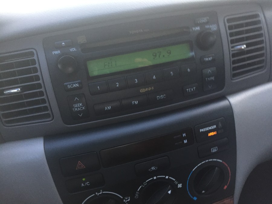 2005 Toyota Corolla 4dr Sdn LE Auto, available for sale in Middle Village, New York | Middle Village Motors . Middle Village, New York 2005 Toyota Corolla 4dr Sdn LE Auto, available for sale in Middle Village, New York | Middle Village Motors . Middle Village, New York