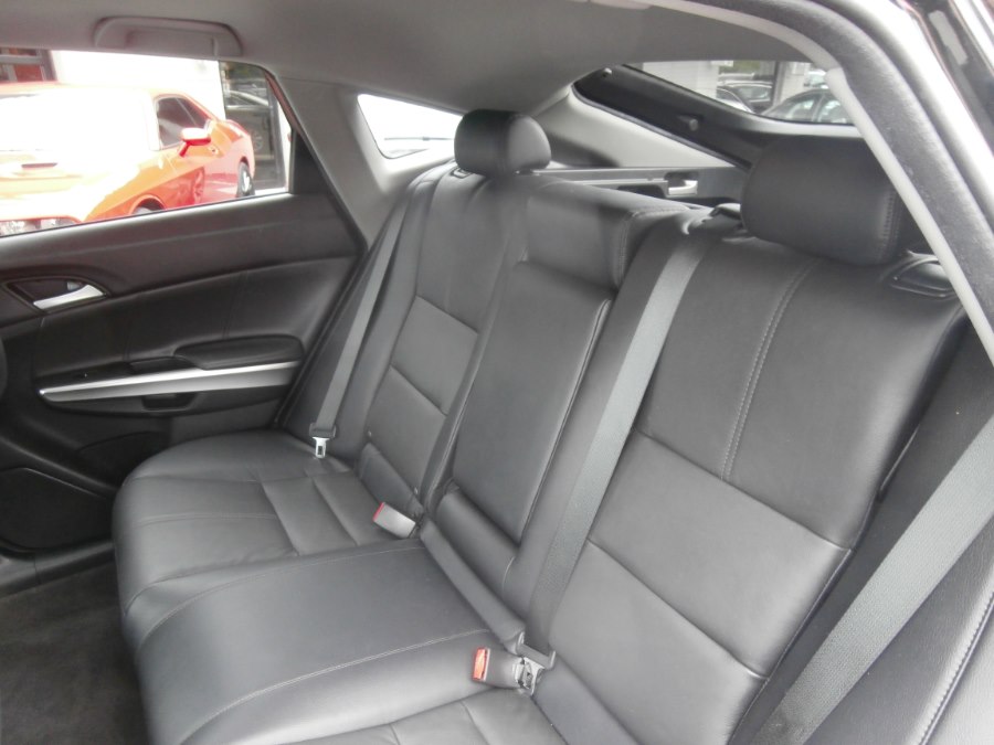 2015 Honda Crosstour 2WD V6 5dr EX-L w/Navi, available for sale in Waterbury, Connecticut | Jim Juliani Motors. Waterbury, Connecticut 2015 Honda Crosstour 2WD V6 5dr EX-L w/Navi, available for sale in Waterbury, Connecticut | Jim Juliani Motors. Waterbury, Connecticut