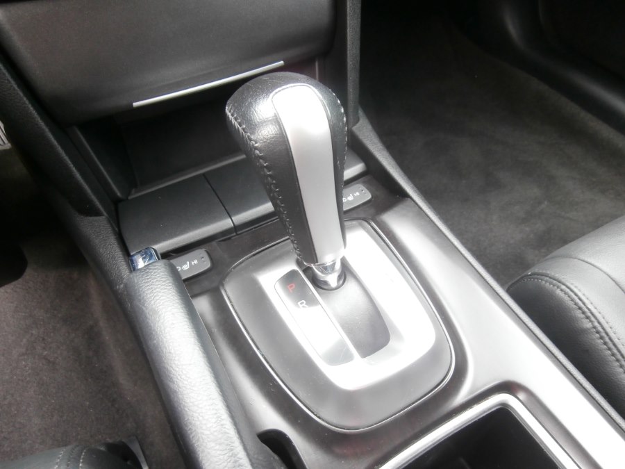 2015 Honda Crosstour 2WD V6 5dr EX-L w/Navi, available for sale in Waterbury, Connecticut | Jim Juliani Motors. Waterbury, Connecticut 2015 Honda Crosstour 2WD V6 5dr EX-L w/Navi, available for sale in Waterbury, Connecticut | Jim Juliani Motors. Waterbury, Connecticut