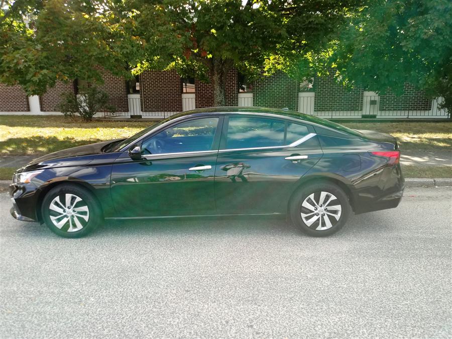 Used Nissan Altima 2.5 S Sedan 2019 | Roe Motors Ltd. Shirley, New York Used Nissan Altima 2.5 S Sedan 2019 | Roe Motors Ltd. Shirley, New York