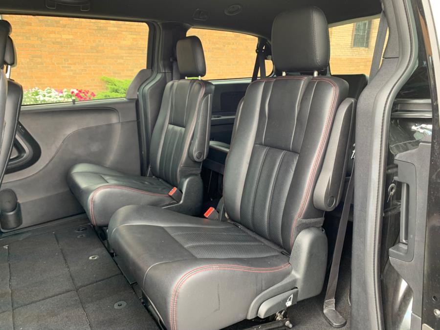 2018 Dodge Grand Caravan GT Wagon, available for sale in Brooklyn, New York | Worlds Best Auto Inc. Brooklyn, New York 2018 Dodge Grand Caravan GT Wagon, available for sale in Brooklyn, New York | Worlds Best Auto Inc. Brooklyn, New York