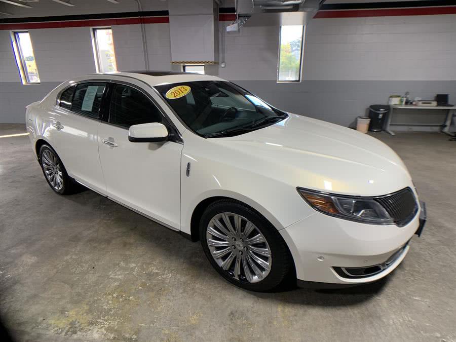 2013 Lincoln MKS 4dr Sdn 3.7L AWD, available for sale in Stratford, Connecticut | Wiz Leasing Inc. Stratford, Connecticut