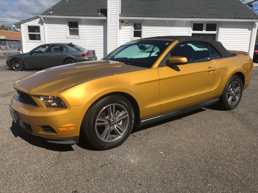 Used Ford Mustang 2dr Conv V6 Premium 2010 | Chip's Auto Sales Inc. Milford, Connecticut