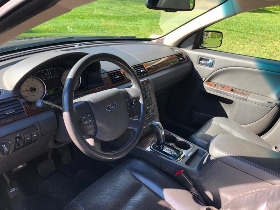2009 Ford Taurus 4dr Sdn SE FWD, available for sale in Bronx, New York | TNT Auto Sales USA inc. Bronx, New York 2009 Ford Taurus 4dr Sdn SE FWD, available for sale in Bronx, New York | TNT Auto Sales USA inc. Bronx, New York