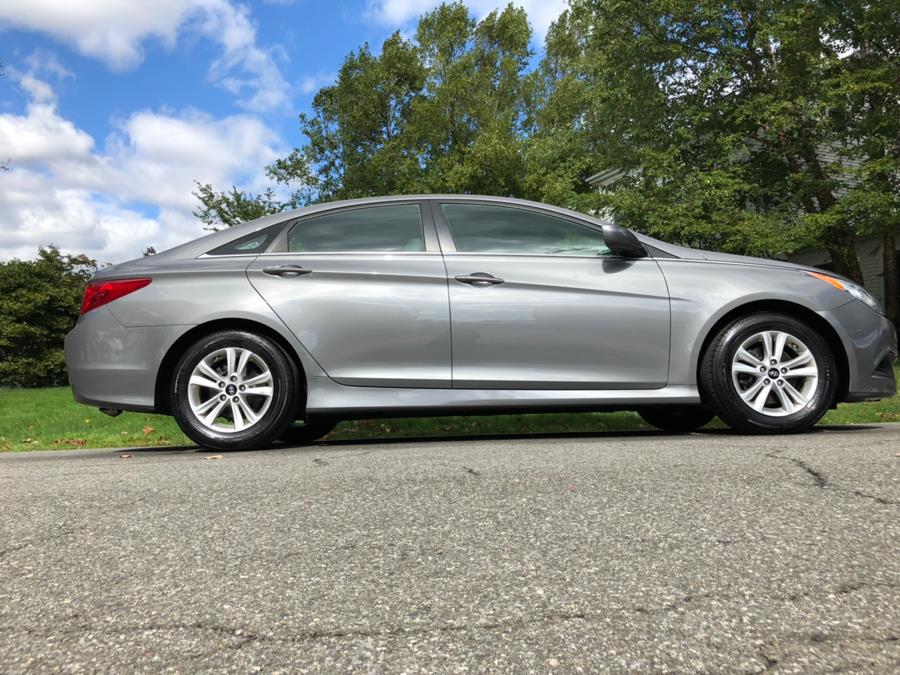2014 Hyundai Sonata 4dr Sdn 2.4L Auto GLS, available for sale in Bronx, New York | TNT Auto Sales USA inc. Bronx, New York 2014 Hyundai Sonata 4dr Sdn 2.4L Auto GLS, available for sale in Bronx, New York | TNT Auto Sales USA inc. Bronx, New York