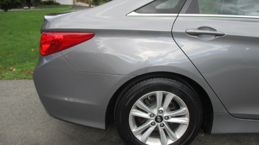 2014 Hyundai Sonata 4dr Sdn 2.4L Auto GLS, available for sale in Bronx, New York | TNT Auto Sales USA inc. Bronx, New York 2014 Hyundai Sonata 4dr Sdn 2.4L Auto GLS, available for sale in Bronx, New York | TNT Auto Sales USA inc. Bronx, New York