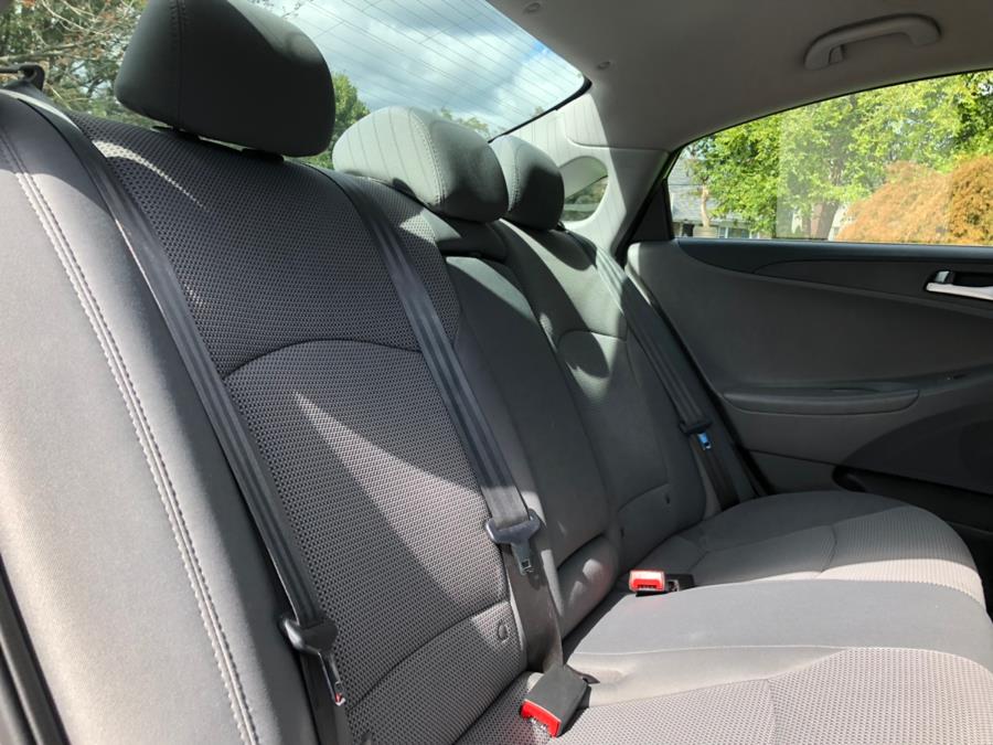 2014 Hyundai Sonata 4dr Sdn 2.4L Auto GLS, available for sale in Bronx, New York | TNT Auto Sales USA inc. Bronx, New York 2014 Hyundai Sonata 4dr Sdn 2.4L Auto GLS, available for sale in Bronx, New York | TNT Auto Sales USA inc. Bronx, New York