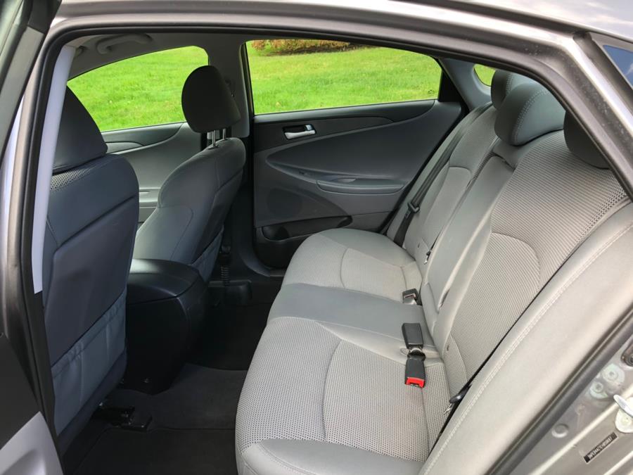 2014 Hyundai Sonata 4dr Sdn 2.4L Auto GLS, available for sale in Bronx, New York | TNT Auto Sales USA inc. Bronx, New York 2014 Hyundai Sonata 4dr Sdn 2.4L Auto GLS, available for sale in Bronx, New York | TNT Auto Sales USA inc. Bronx, New York