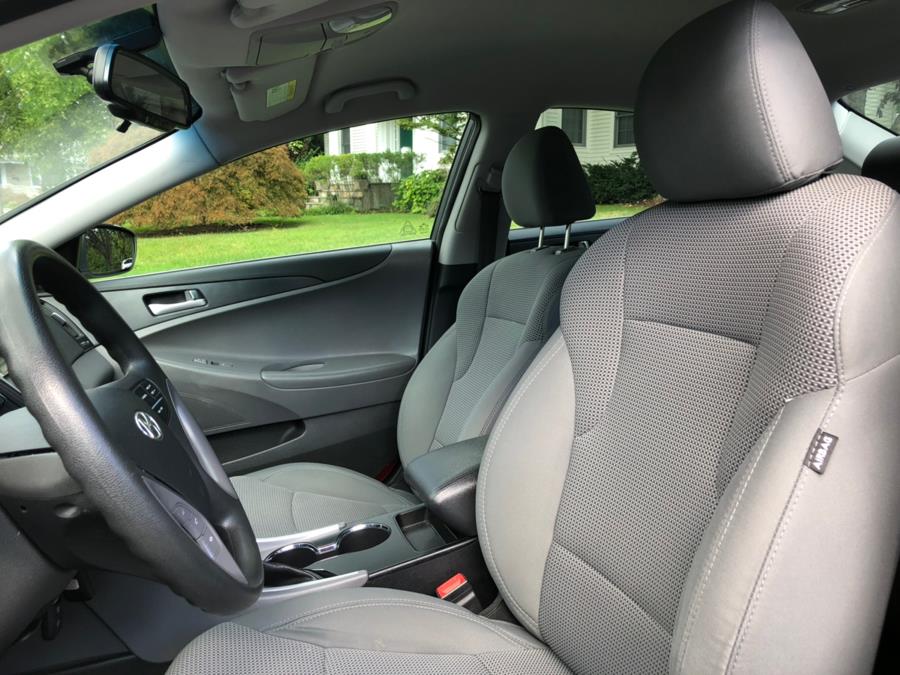 2014 Hyundai Sonata 4dr Sdn 2.4L Auto GLS, available for sale in Bronx, New York | TNT Auto Sales USA inc. Bronx, New York 2014 Hyundai Sonata 4dr Sdn 2.4L Auto GLS, available for sale in Bronx, New York | TNT Auto Sales USA inc. Bronx, New York