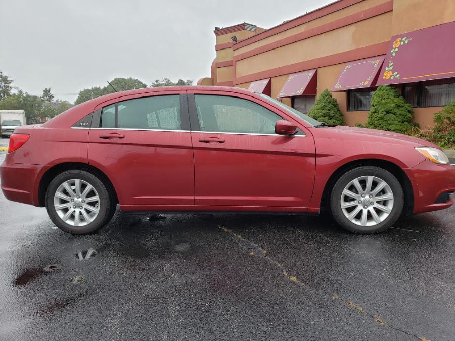 Used Chrysler 200 4dr Sdn Touring 2014 | Ultimate Auto Sales. Hicksville, New York Used Chrysler 200 4dr Sdn Touring 2014 | Ultimate Auto Sales. Hicksville, New York