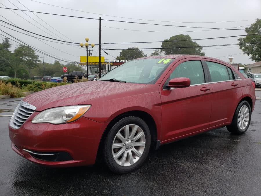 Used Chrysler 200 4dr Sdn Touring 2014 | Ultimate Auto Sales. Hicksville, New York Used Chrysler 200 4dr Sdn Touring 2014 | Ultimate Auto Sales. Hicksville, New York