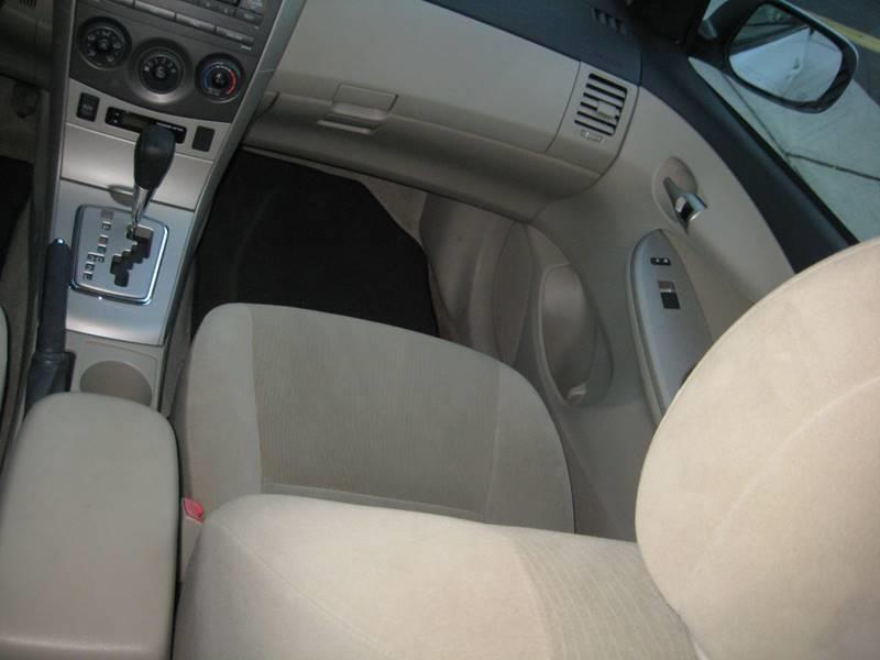 2011 Toyota Corolla LE 4dr Sedan 4A, available for sale in Massapequa, New York | Rite Choice Auto Inc.. Massapequa, New York 2011 Toyota Corolla LE 4dr Sedan 4A, available for sale in Massapequa, New York | Rite Choice Auto Inc.. Massapequa, New York