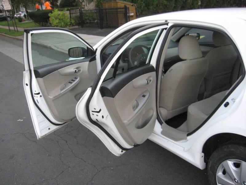 2011 Toyota Corolla LE 4dr Sedan 4A, available for sale in Massapequa, New York | Rite Choice Auto Inc.. Massapequa, New York 2011 Toyota Corolla LE 4dr Sedan 4A, available for sale in Massapequa, New York | Rite Choice Auto Inc.. Massapequa, New York