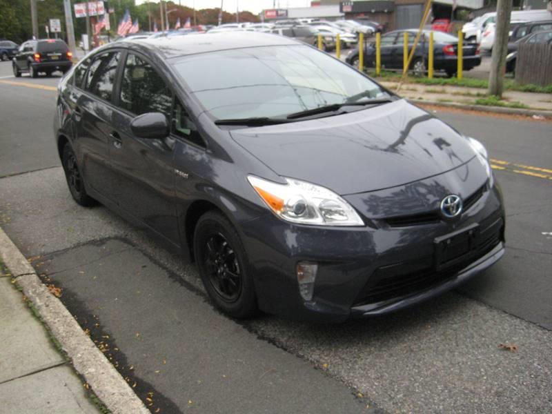 2014 Toyota Prius Two 4dr Hatchback, available for sale in Massapequa, New York | Rite Choice Auto Inc.. Massapequa, New York 2014 Toyota Prius Two 4dr Hatchback, available for sale in Massapequa, New York | Rite Choice Auto Inc.. Massapequa, New York