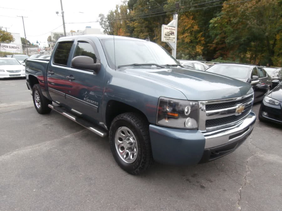 2011 Chevrolet Silverado 1500 4WD Crew Cab 143.5" LS, available for sale in Waterbury, Connecticut | Jim Juliani Motors. Waterbury, Connecticut