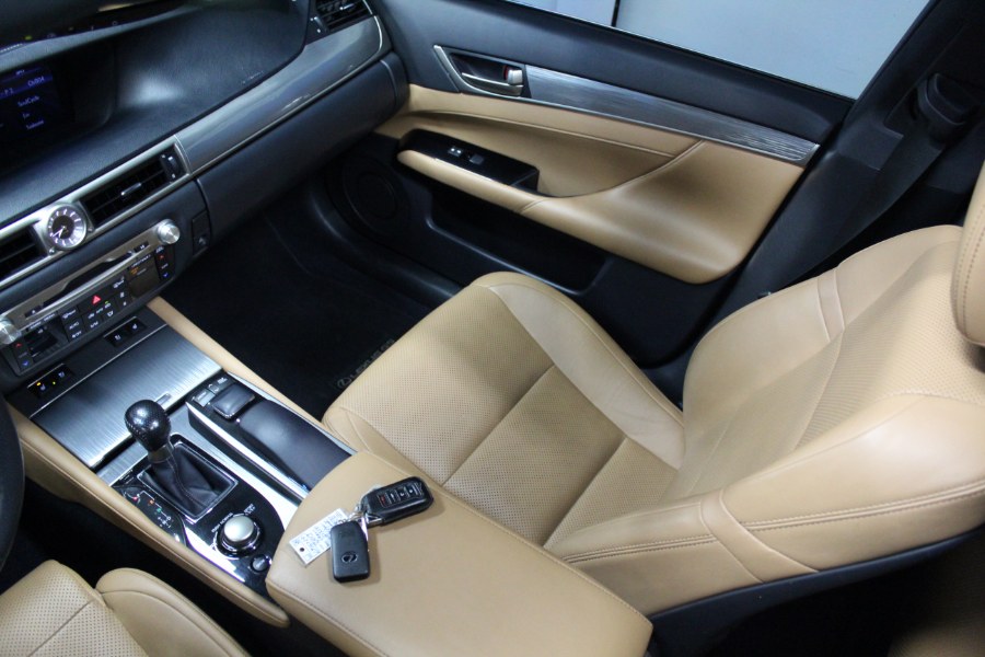 2013 Lexus GS 350 4dr Sdn AWD, available for sale in Farmington, Connecticut | Driving Image Imports LLC. Farmington, Connecticut 2013 Lexus GS 350 4dr Sdn AWD, available for sale in Farmington, Connecticut | Driving Image Imports LLC. Farmington, Connecticut