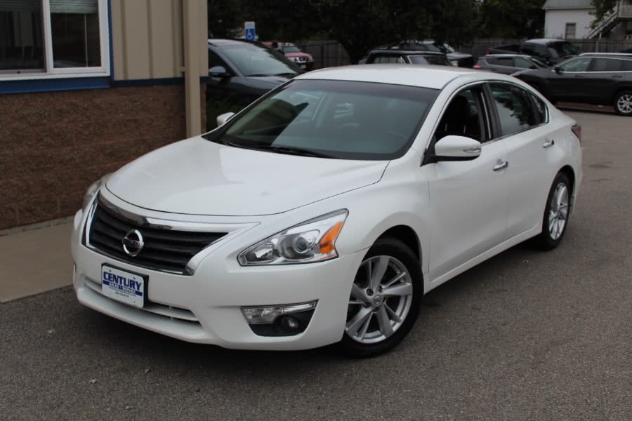 2014 Nissan Altima 4dr Sdn I4 2.5 SL, available for sale in East Windsor, Connecticut | Century Auto And Truck. East Windsor, Connecticut