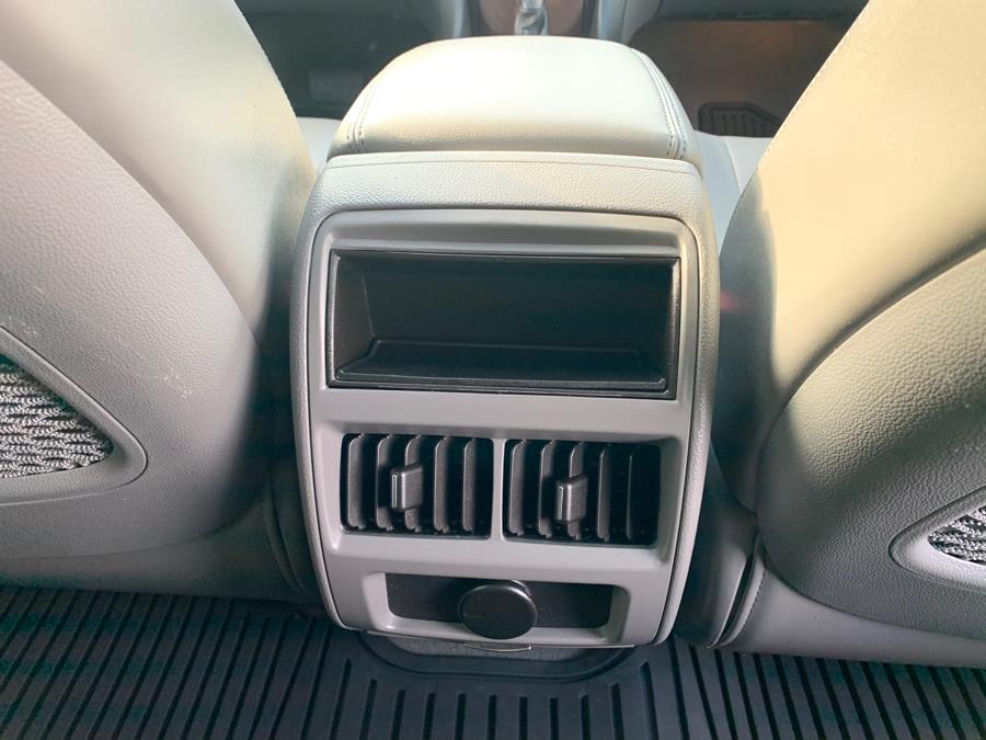 2011 Cadillac SRX AWD 4dr Luxury Collection, available for sale in South Windsor, Connecticut | Mike And Tony Auto Sales, Inc. South Windsor, Connecticut 2011 Cadillac SRX AWD 4dr Luxury Collection, available for sale in South Windsor, Connecticut | Mike And Tony Auto Sales, Inc. South Windsor, Connecticut