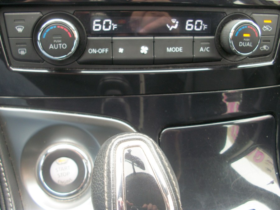 2016 Nissan Maxima 4dr Sdn 3.5 Platinum, available for sale in Jamaica, New York | Gateway Car Dealer Inc. Jamaica, New York 2016 Nissan Maxima 4dr Sdn 3.5 Platinum, available for sale in Jamaica, New York | Gateway Car Dealer Inc. Jamaica, New York