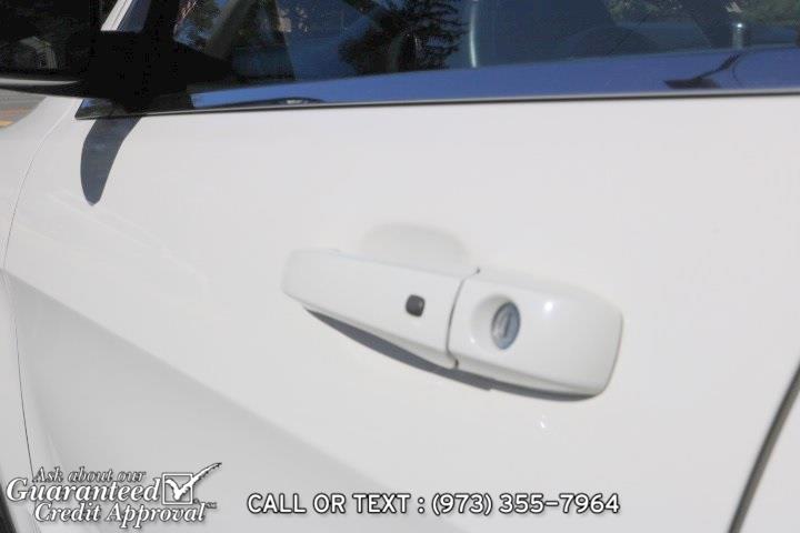 2011 Jeep Grand Cherokee Laredo, available for sale in Haskell, New Jersey | City Motor Group Inc.. Haskell, New Jersey 2011 Jeep Grand Cherokee Laredo, available for sale in Haskell, New Jersey | City Motor Group Inc.. Haskell, New Jersey