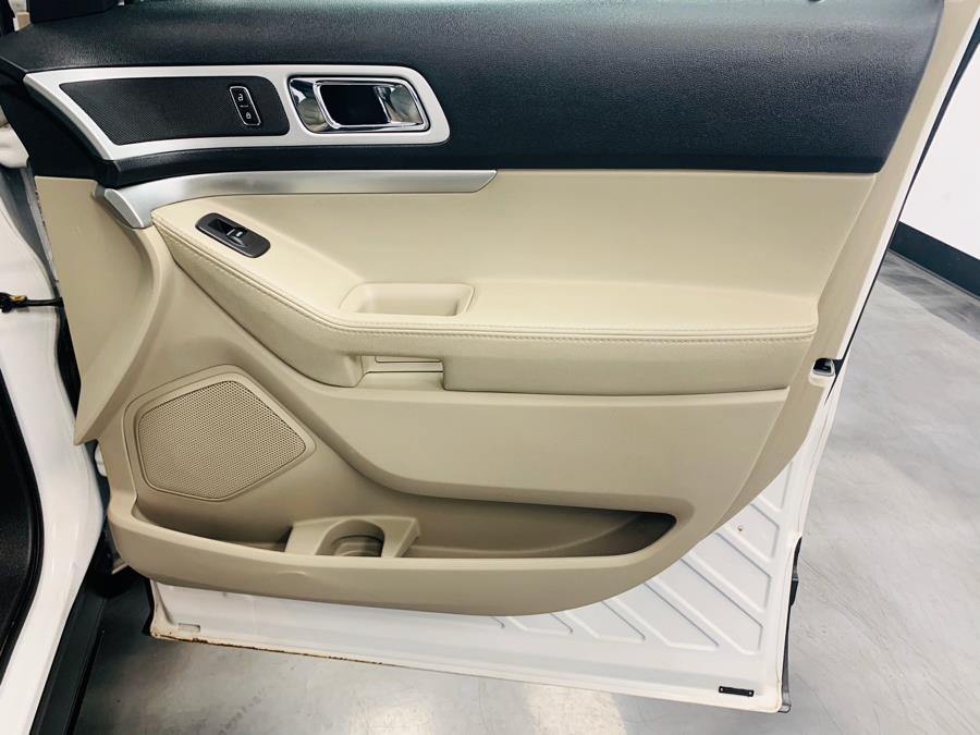 2014 Ford Explorer 4WD 4dr XLT, available for sale in Linden, New Jersey | East Coast Auto Group. Linden, New Jersey 2014 Ford Explorer 4WD 4dr XLT, available for sale in Linden, New Jersey | East Coast Auto Group. Linden, New Jersey