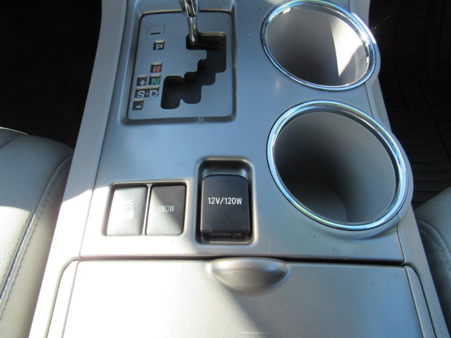 2008 Toyota Highlander 4WD 4dr Sport, available for sale in Worcester, Massachusetts | Hilario's Auto Sales Inc.. Worcester, Massachusetts 2008 Toyota Highlander 4WD 4dr Sport, available for sale in Worcester, Massachusetts | Hilario's Auto Sales Inc.. Worcester, Massachusetts