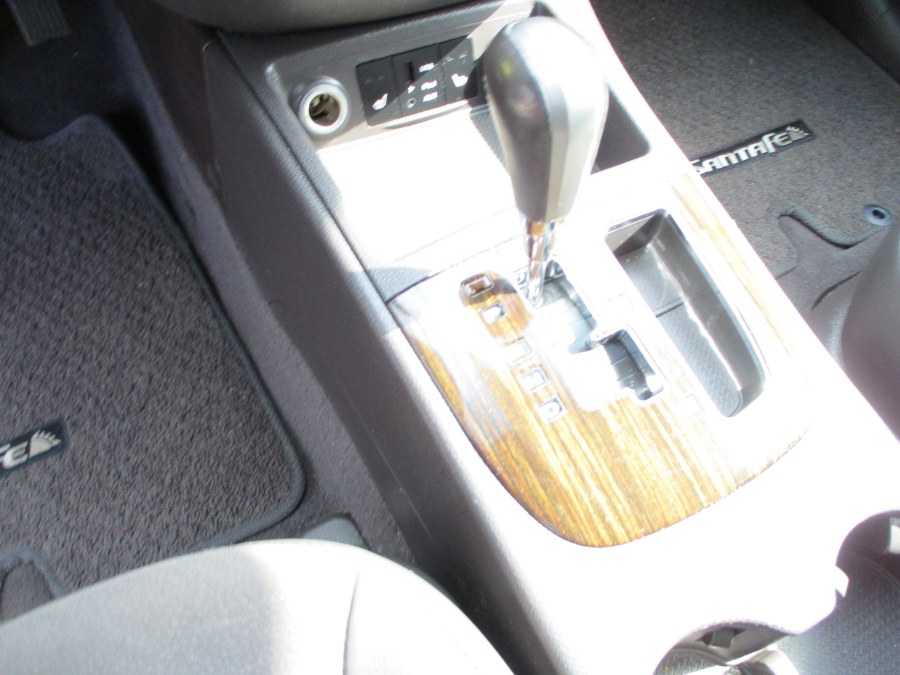 2011 Hyundai Santa Fe AWD 4dr V6 Auto SE, available for sale in Massapequa, New York | South Shore Auto Brokers & Sales. Massapequa, New York 2011 Hyundai Santa Fe AWD 4dr V6 Auto SE, available for sale in Massapequa, New York | South Shore Auto Brokers & Sales. Massapequa, New York