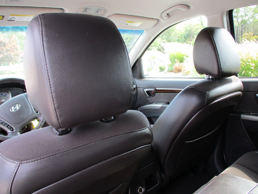 2011 Hyundai Santa Fe AWD 4dr V6 Auto SE, available for sale in Massapequa, New York | South Shore Auto Brokers & Sales. Massapequa, New York 2011 Hyundai Santa Fe AWD 4dr V6 Auto SE, available for sale in Massapequa, New York | South Shore Auto Brokers & Sales. Massapequa, New York