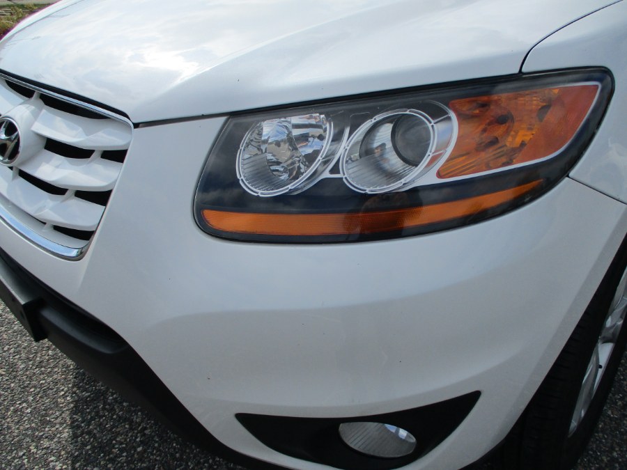 2011 Hyundai Santa Fe AWD 4dr V6 Auto SE, available for sale in Massapequa, New York | South Shore Auto Brokers & Sales. Massapequa, New York 2011 Hyundai Santa Fe AWD 4dr V6 Auto SE, available for sale in Massapequa, New York | South Shore Auto Brokers & Sales. Massapequa, New York