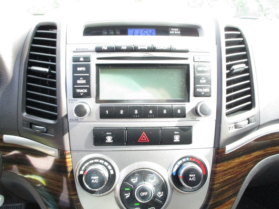 2011 Hyundai Santa Fe AWD 4dr V6 Auto SE, available for sale in Massapequa, New York | South Shore Auto Brokers & Sales. Massapequa, New York 2011 Hyundai Santa Fe AWD 4dr V6 Auto SE, available for sale in Massapequa, New York | South Shore Auto Brokers & Sales. Massapequa, New York