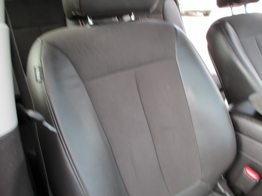 2011 Hyundai Santa Fe AWD 4dr V6 Auto SE, available for sale in Massapequa, New York | South Shore Auto Brokers & Sales. Massapequa, New York 2011 Hyundai Santa Fe AWD 4dr V6 Auto SE, available for sale in Massapequa, New York | South Shore Auto Brokers & Sales. Massapequa, New York