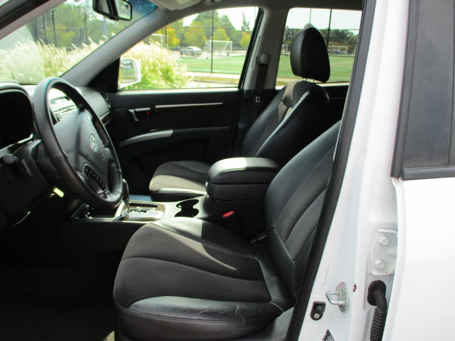 2011 Hyundai Santa Fe AWD 4dr V6 Auto SE, available for sale in Massapequa, New York | South Shore Auto Brokers & Sales. Massapequa, New York 2011 Hyundai Santa Fe AWD 4dr V6 Auto SE, available for sale in Massapequa, New York | South Shore Auto Brokers & Sales. Massapequa, New York