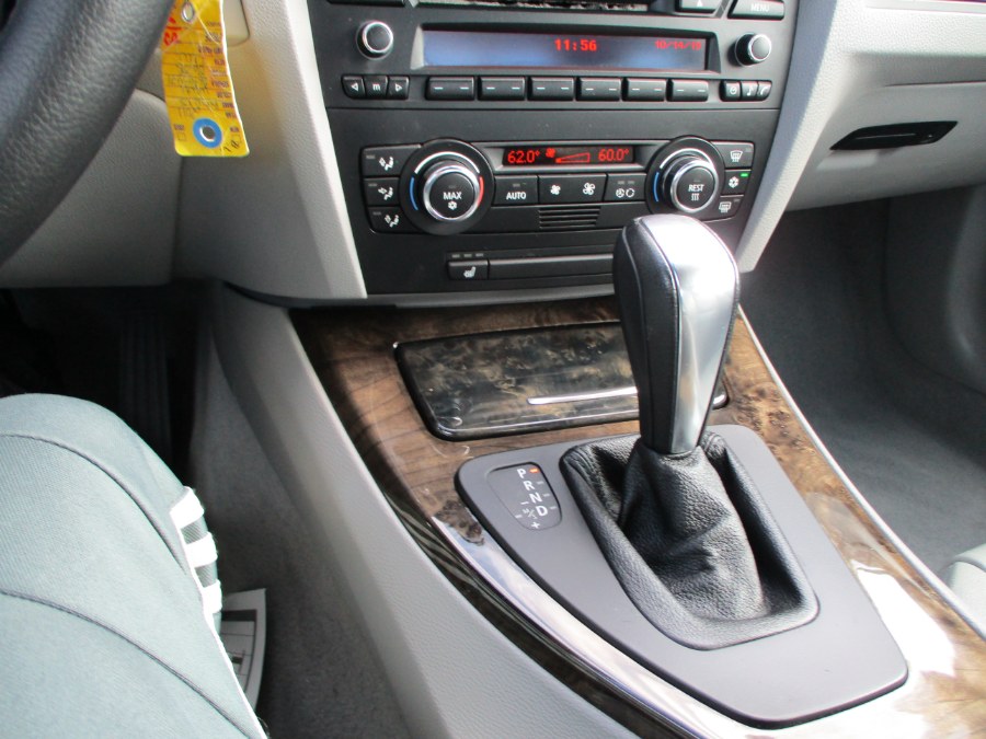2009 BMW 3 Series 2dr Conv 328i SULEV, available for sale in Massapequa, New York | South Shore Auto Brokers & Sales. Massapequa, New York 2009 BMW 3 Series 2dr Conv 328i SULEV, available for sale in Massapequa, New York | South Shore Auto Brokers & Sales. Massapequa, New York