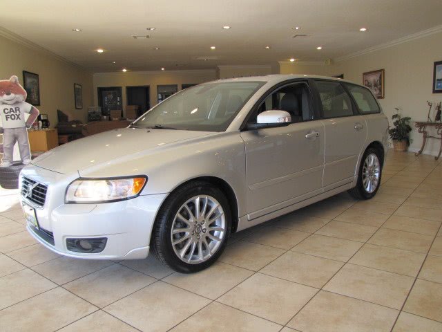 2010 Volvo V50 4dr Wgn Auto FWD w/Moonroof, available for sale in Placentia, California | Auto Network Group Inc. Placentia, California
